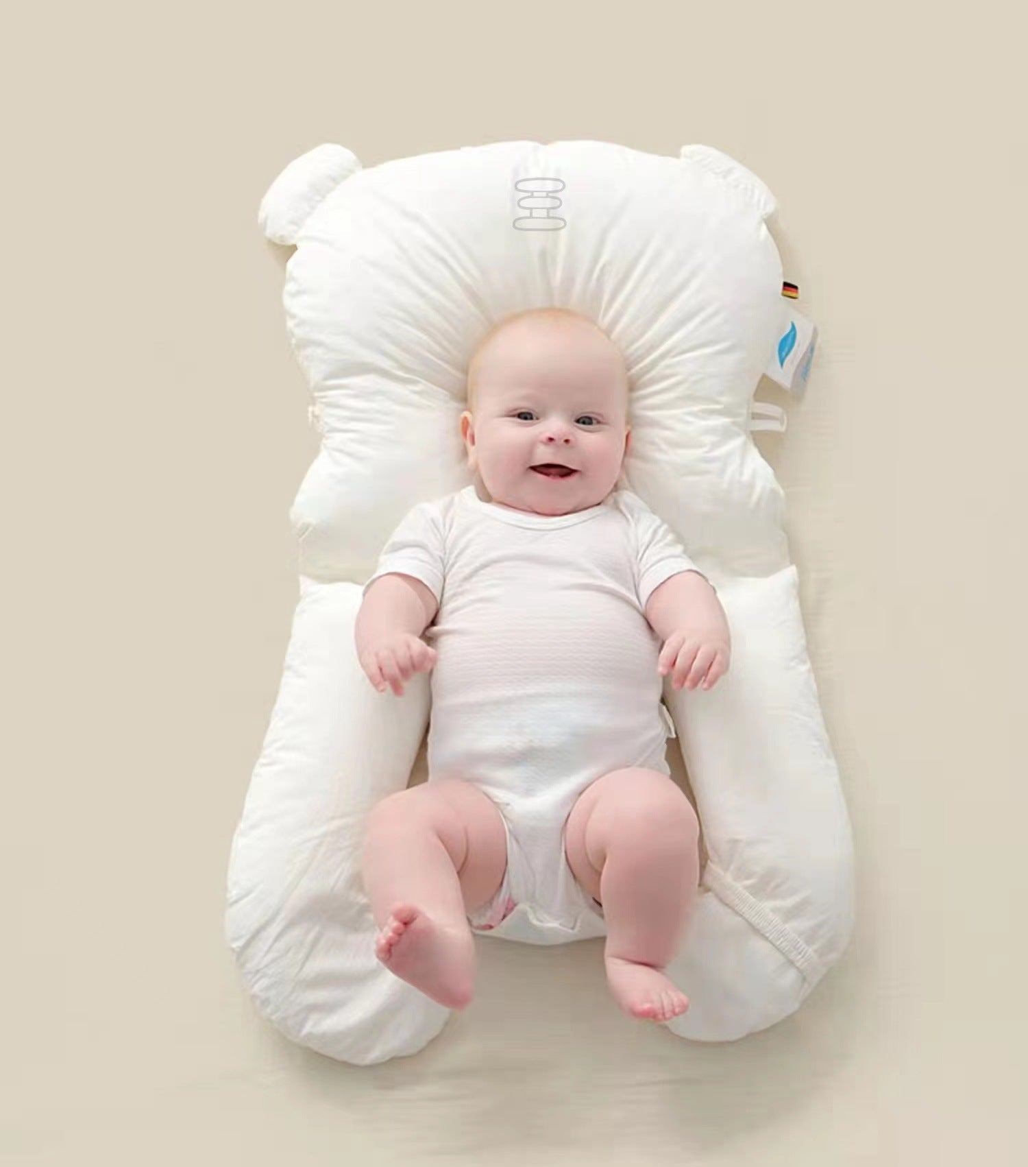 Newborn Baby Pillow - YeahMommy